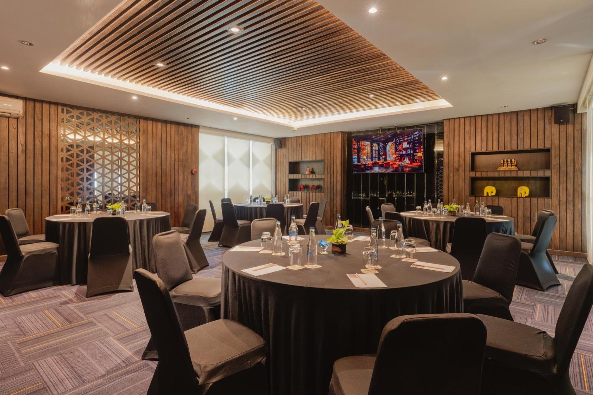 The Vira Bali Boutique Hotel&suite 4* Kuta Lombok